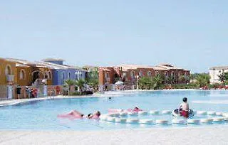 Hotel Pueblo De La Paz 2*